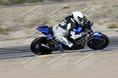 media/Jan-15-2026-Racers Edge (Thu) [[dfebeb70ab]]/2-A Group/Session 3 (Turn 15 Inside Pans)/